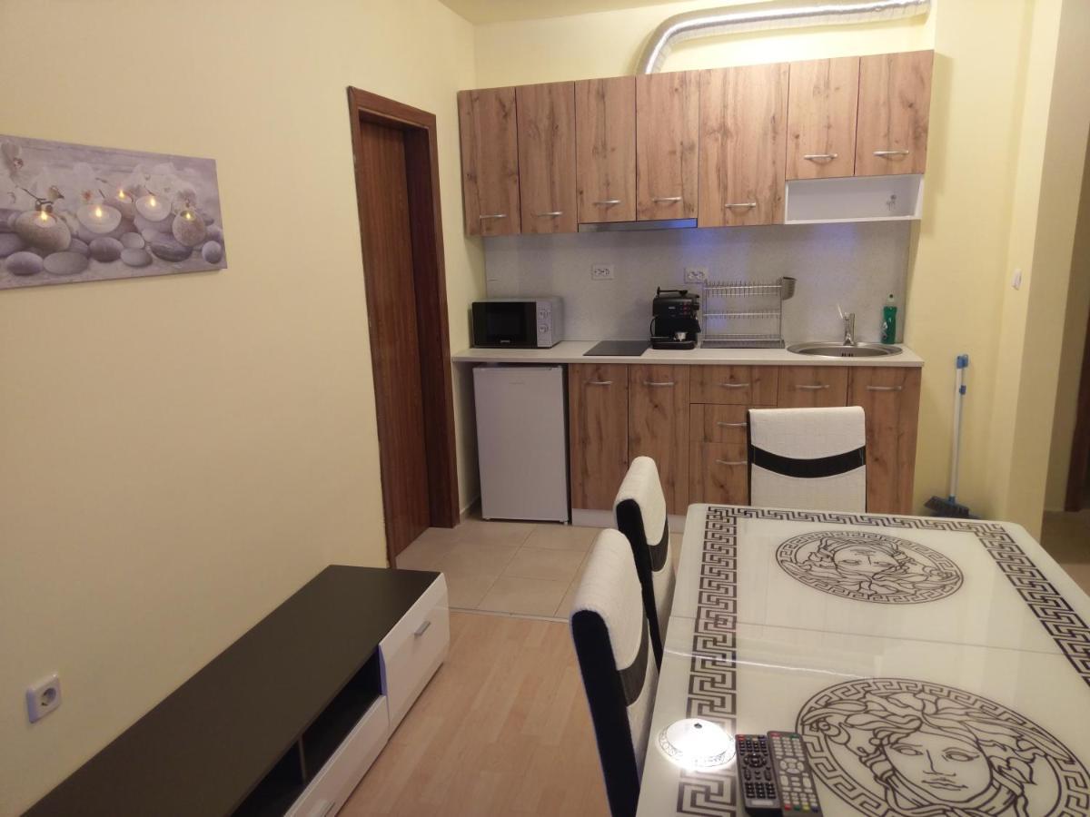 Private Apartments Nevena Pamporowo Exterior foto