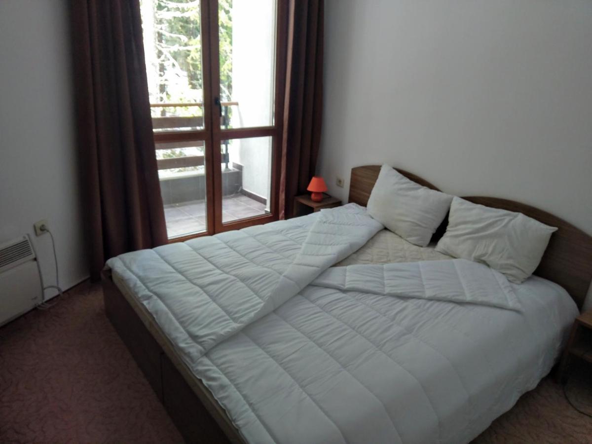 Private Apartments Nevena Pamporowo Exterior foto